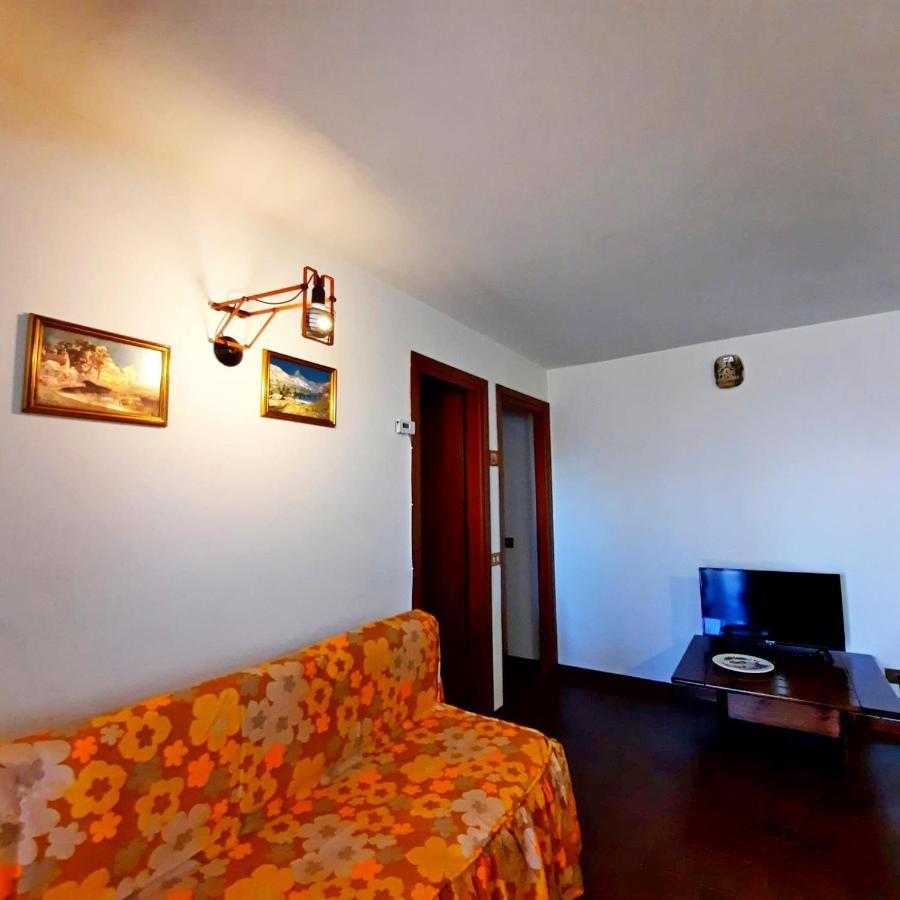 La Capanna Apartamento Margno Exterior foto
